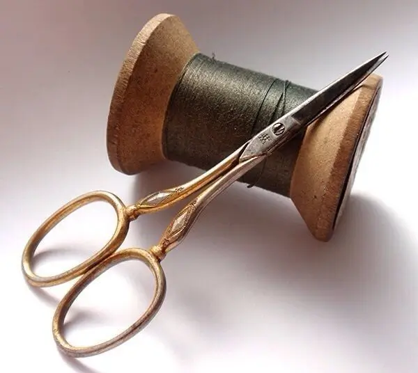 Tailoring detail